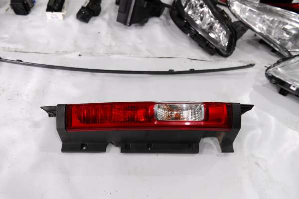 SANDERO STEPWAY ÇIKMA PARÇA ARKA SROPL LAMBALARI